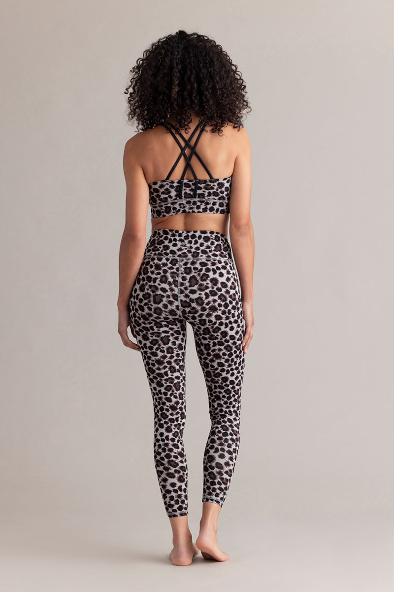 Criss-Cross Bra Leo Shadow | Hey Honey & Active Wear